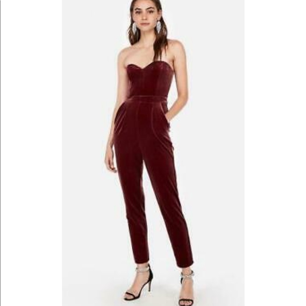Burgundy velvet strapless jumper